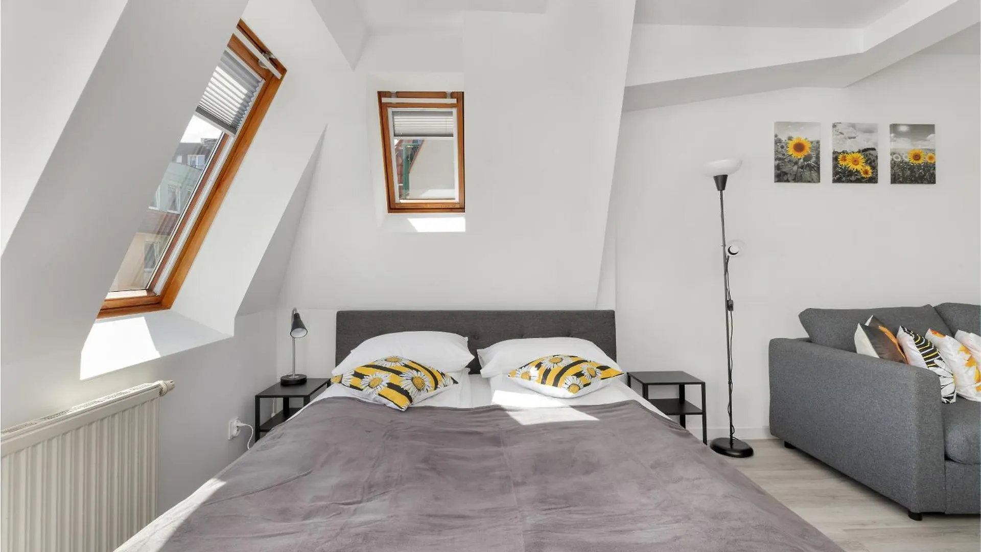 Apartment Sopockie Studio Z Parkingiem Przy Plazy I Molo By Noclegi Renters Sopot